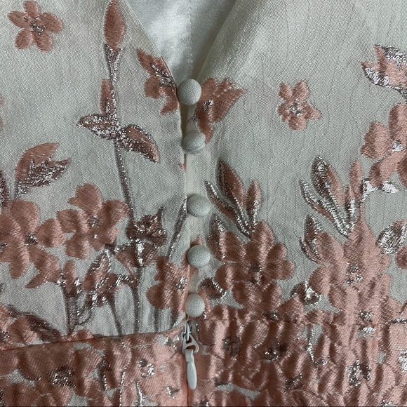 Chi Chi London Esmee Jacquard V-Neck Dress Sz 8 - Picture 8 of 12